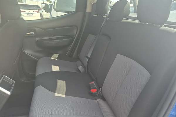 2020 Mitsubishi Triton GLX+ MR 4X4