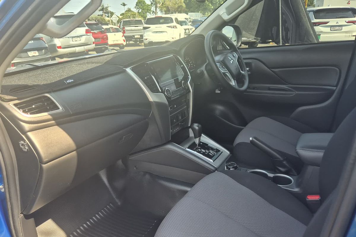 2020 Mitsubishi Triton GLX+ MR 4X4