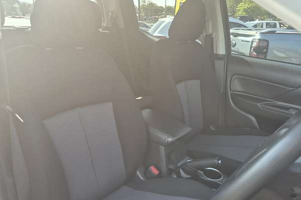 2020 Mitsubishi Triton GLX+ MR 4X4