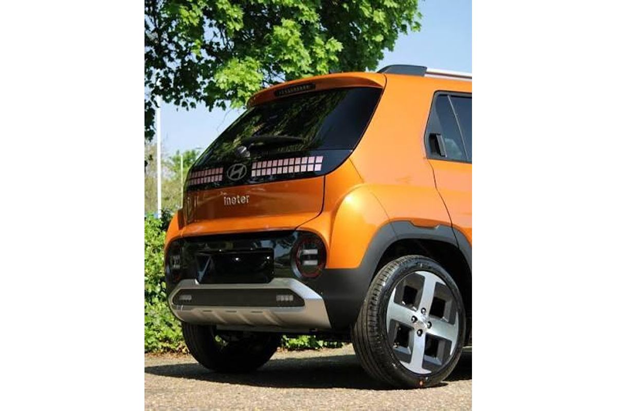2025 Hyundai INSTER Extended Range AX.V1