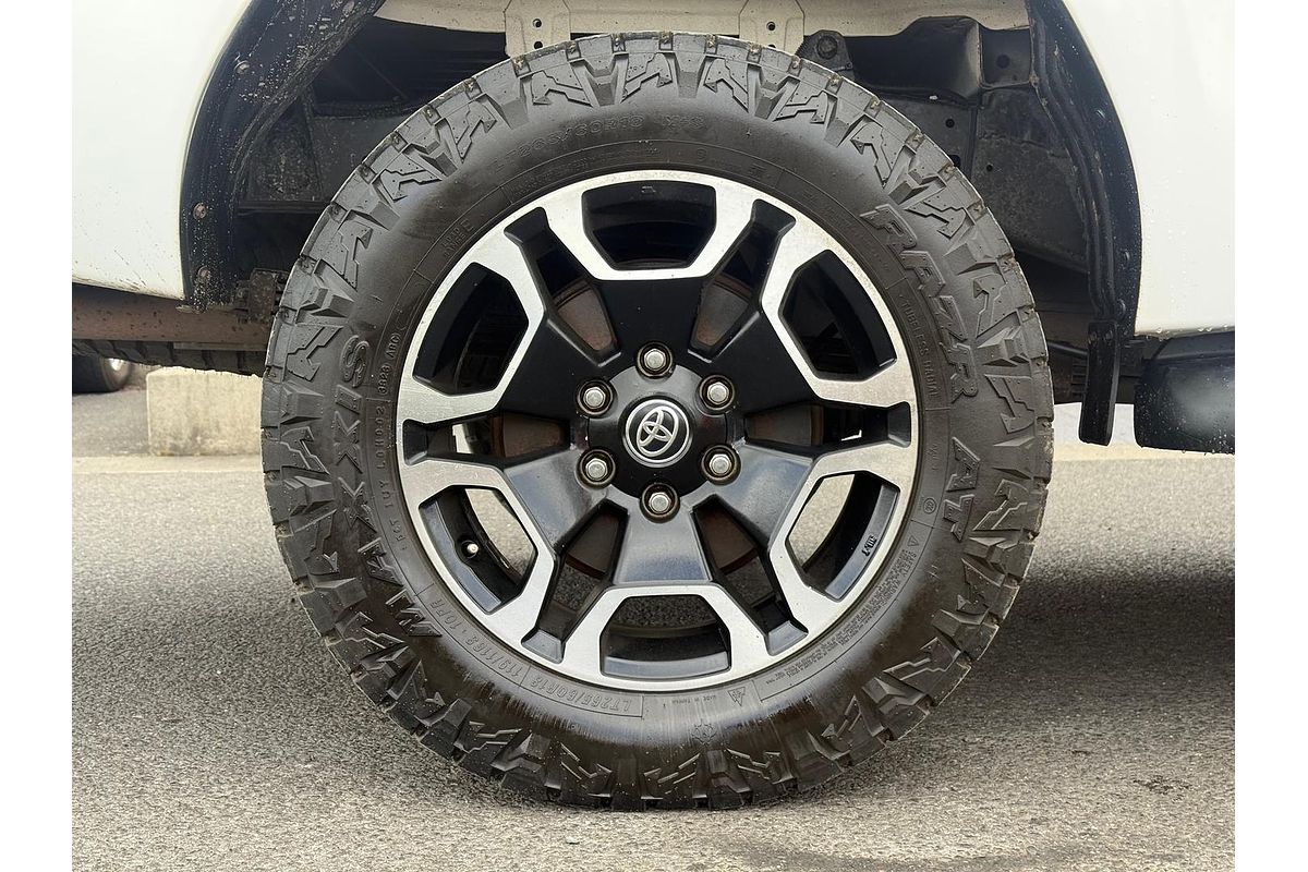 2021 Toyota Hilux SR5 GUN126R 4X4