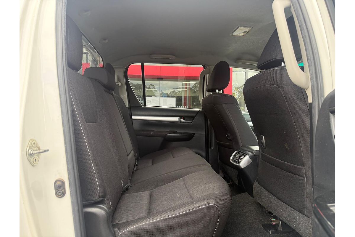 2021 Toyota Hilux SR5 GUN126R 4X4