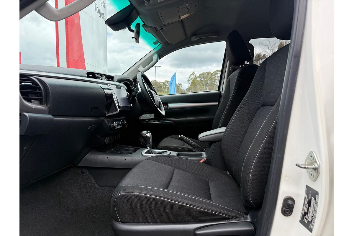 2021 Toyota Hilux SR5 GUN126R 4X4