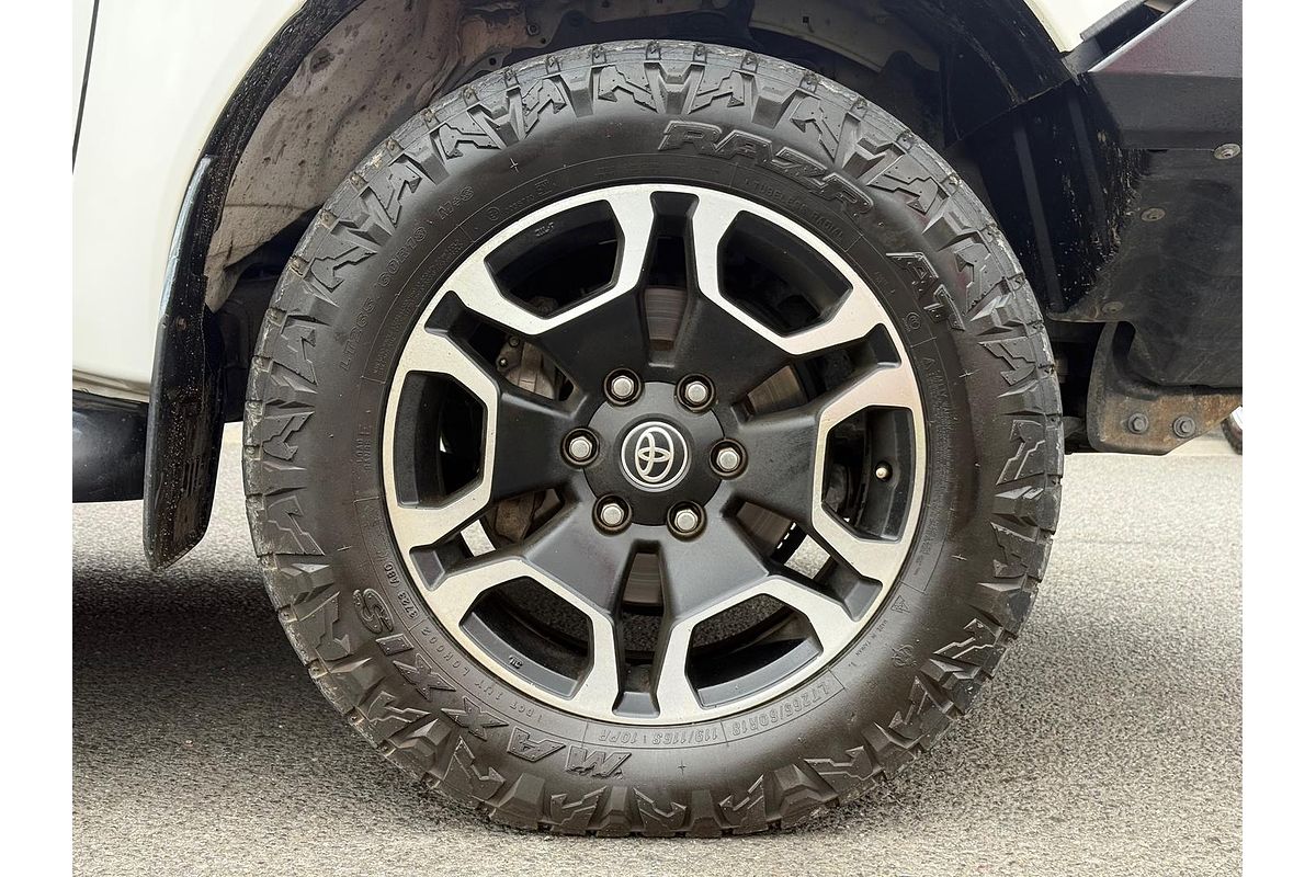 2021 Toyota Hilux SR5 GUN126R 4X4