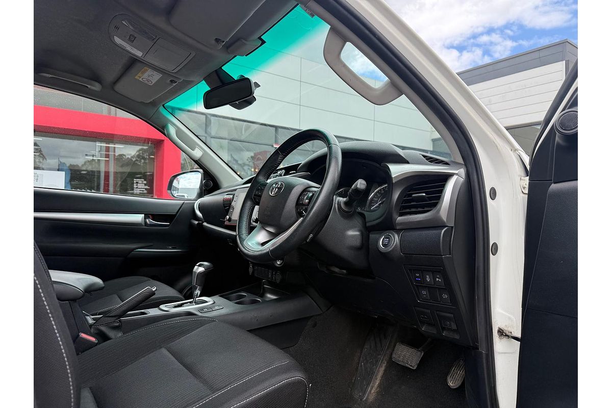 2021 Toyota Hilux SR5 GUN126R 4X4