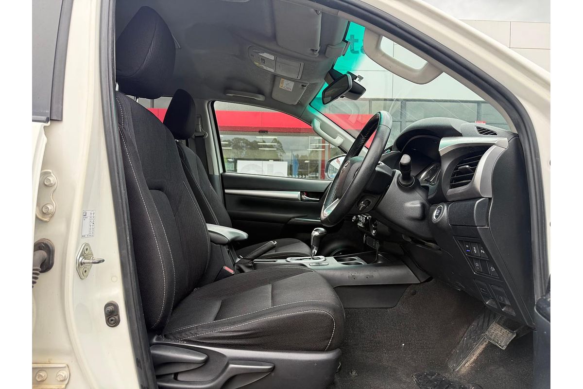 2021 Toyota Hilux SR5 GUN126R 4X4