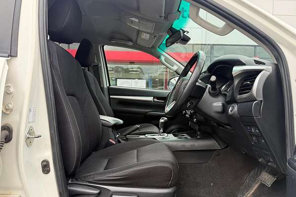 2021 Toyota Hilux SR5 GUN126R 4X4