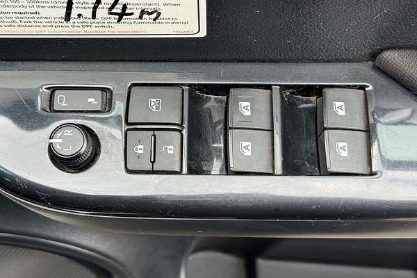 2021 Toyota Hilux SR5 GUN126R 4X4