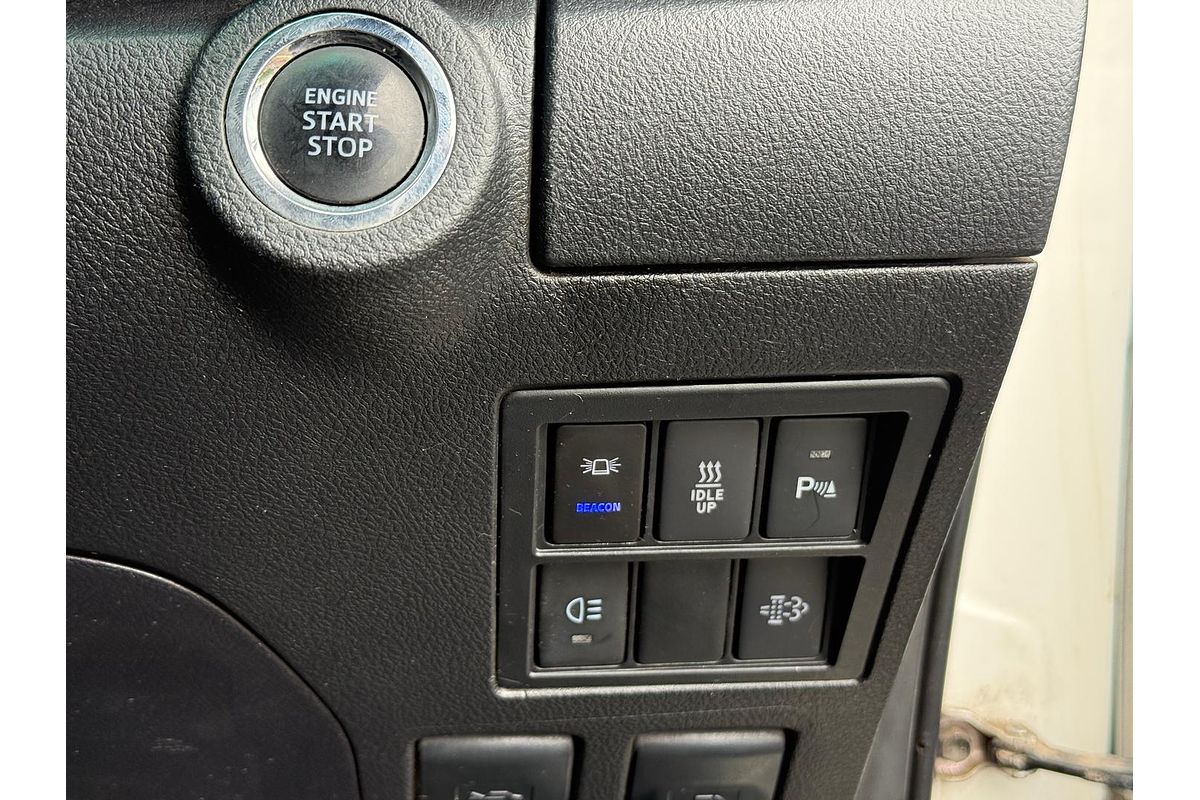 2021 Toyota Hilux SR5 GUN126R 4X4