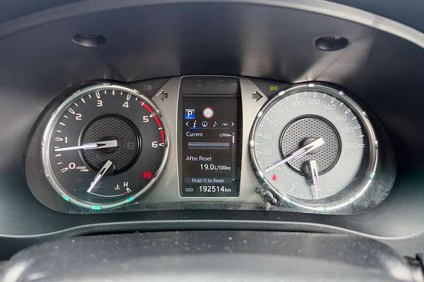 2021 Toyota Hilux SR5 GUN126R 4X4