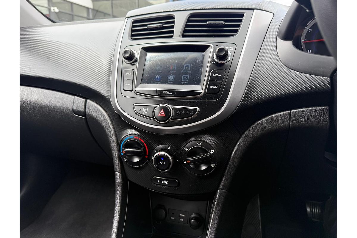 2016 Hyundai Accent Active RB4