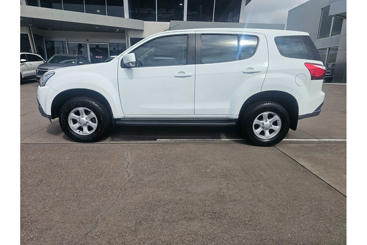 2020 Isuzu MU-X LS-M