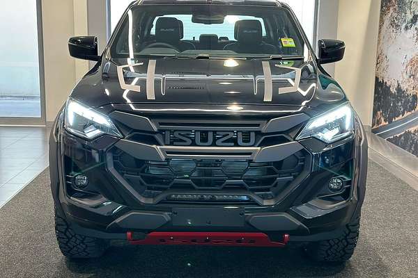 2025 Isuzu D-MAX BLADE 4X4