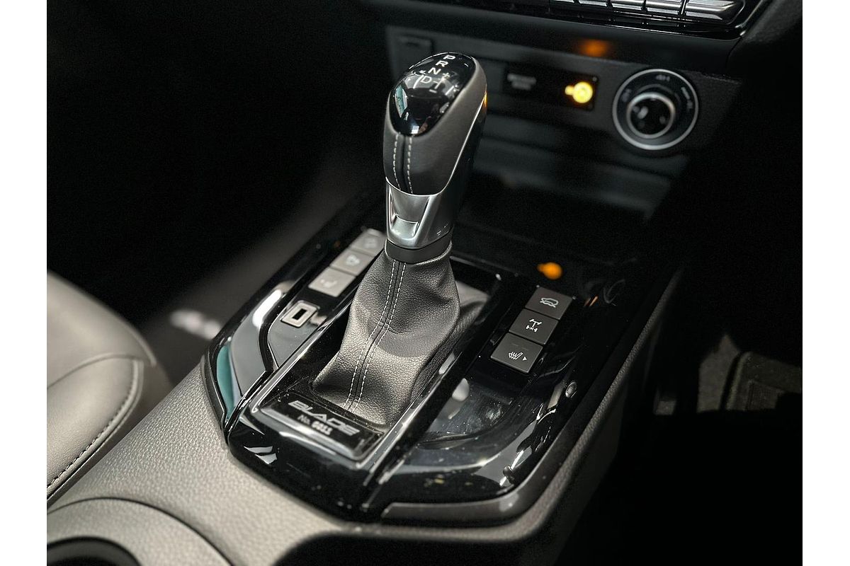 2025 Isuzu D-MAX BLADE 4X4