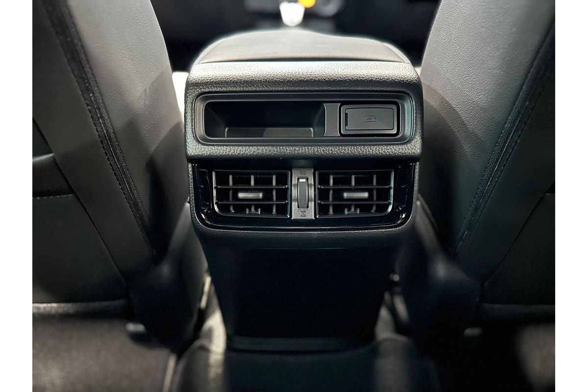 2025 Isuzu D-MAX BLADE 4X4