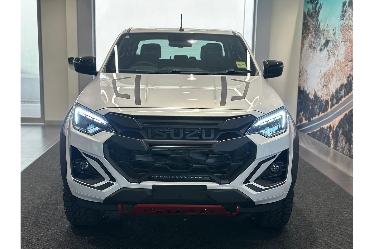 2025 Isuzu D-MAX BLADE 4X4