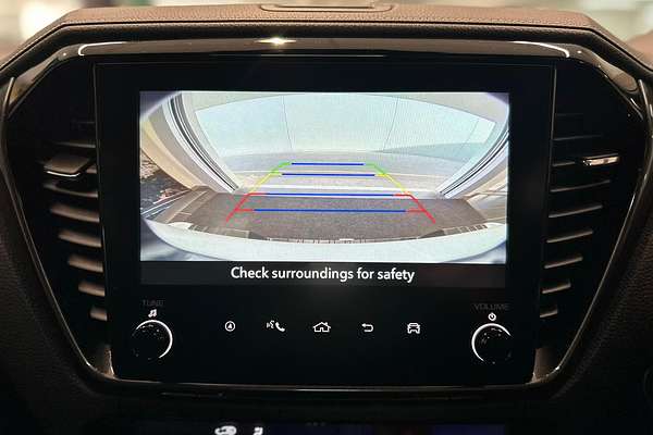 2025 Isuzu D-MAX BLADE 4X4