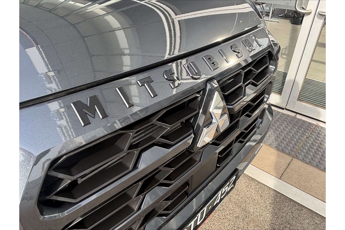 2025 Mitsubishi Triton GSR MV 4X4