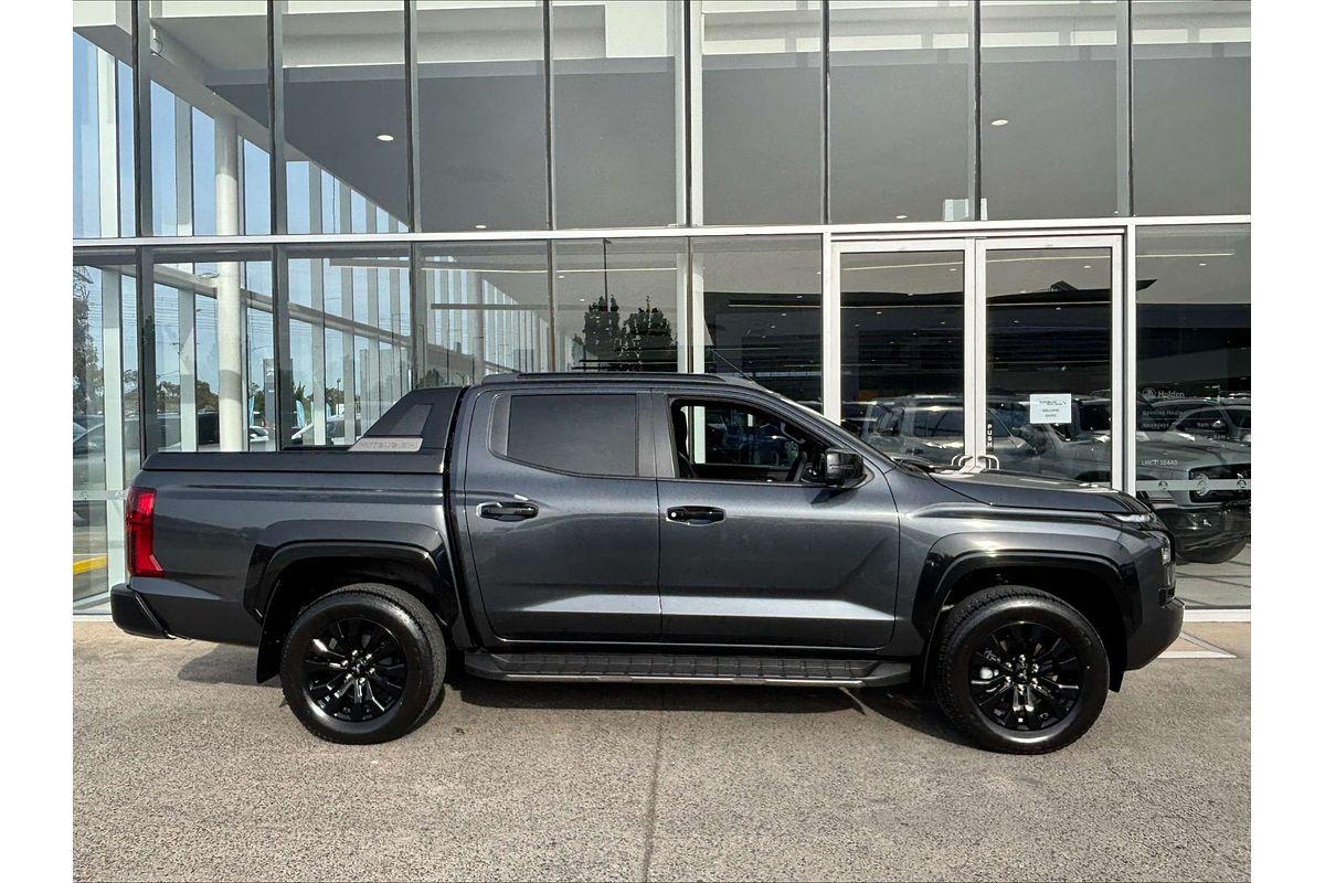 2025 Mitsubishi Triton GSR MV 4X4