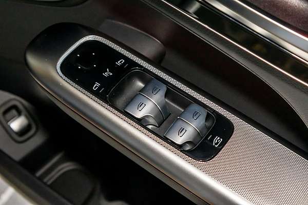 2025 Mercedes-Benz GLC-Class GLC300 C254