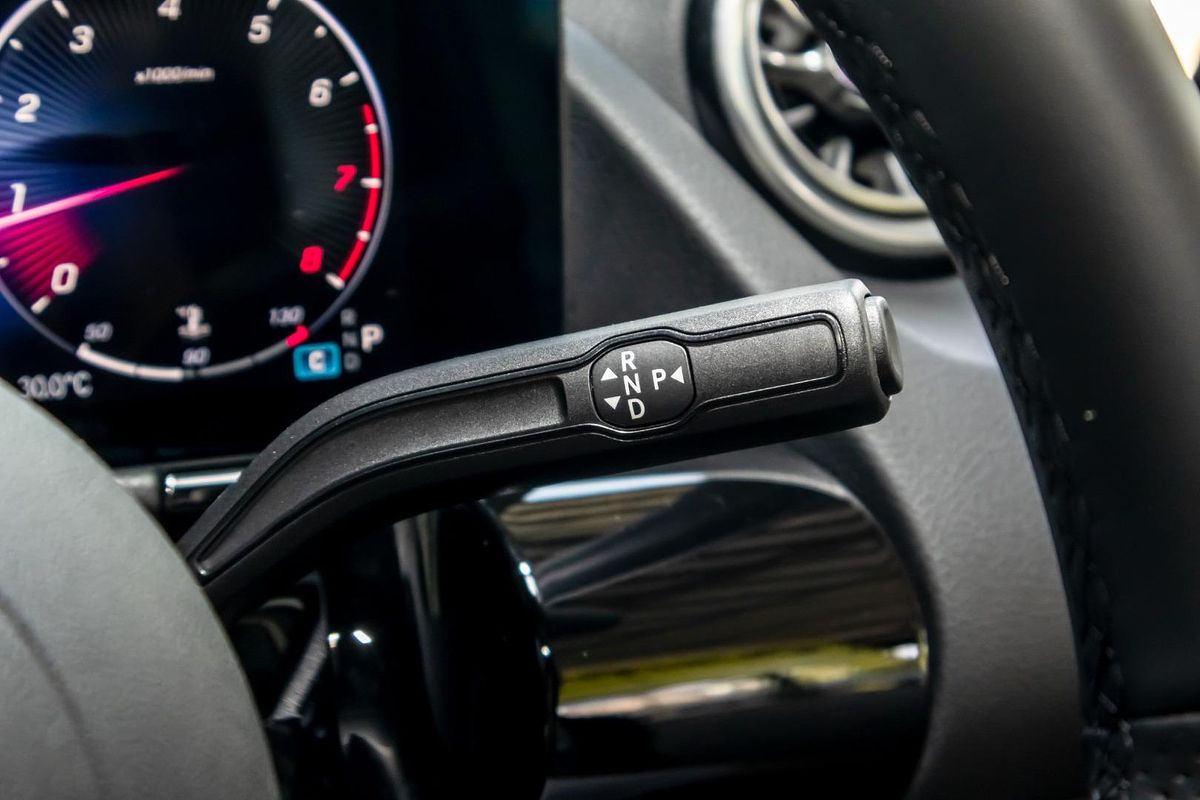 2025 Mercedes-Benz GLA-Class GLA200 H247