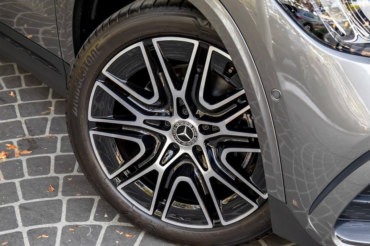 2025 Mercedes-Benz GLA-Class GLA200 H247