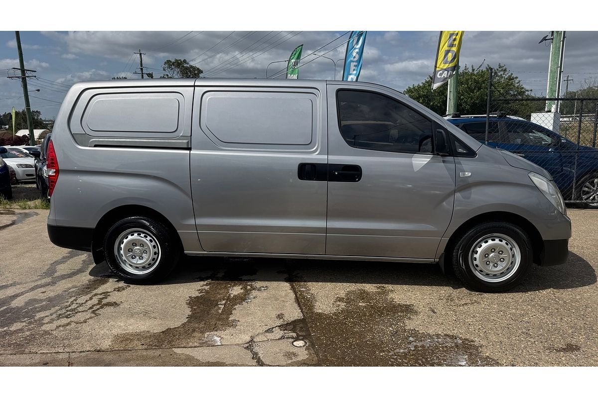 2016 Hyundai iLoad TQ3-V Series II