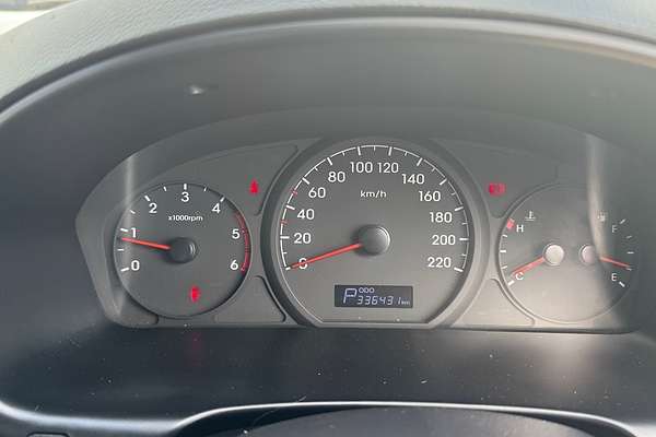 2016 Hyundai iLoad TQ3-V Series II