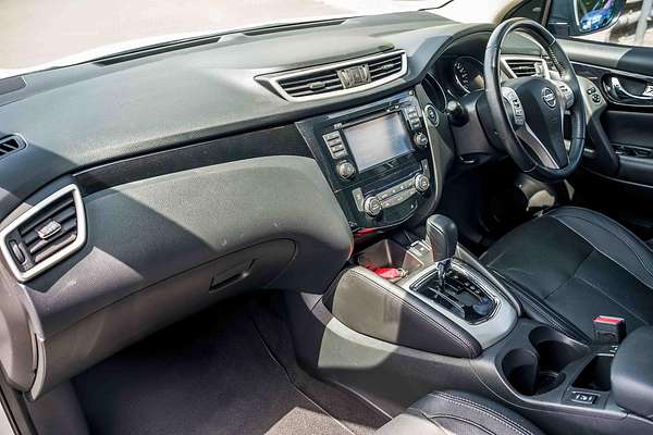 2017 Nissan QASHQAI Ti J11