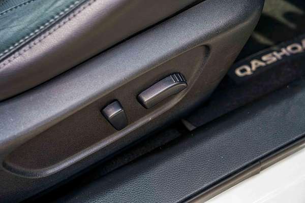 2017 Nissan QASHQAI Ti J11