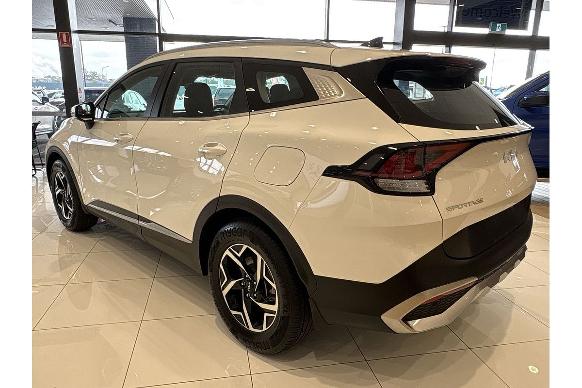 2022 Kia Sportage S NQ5