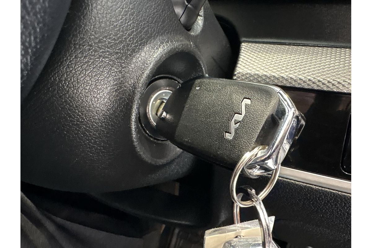 2022 Kia Sportage S NQ5