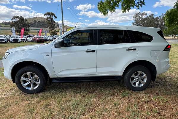 2024 Isuzu MU-X LS-M