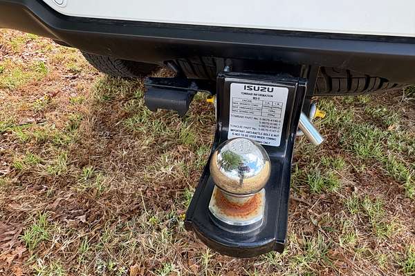 2024 Isuzu MU-X LS-M