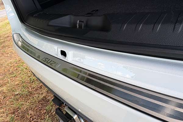 2024 Isuzu MU-X LS-M