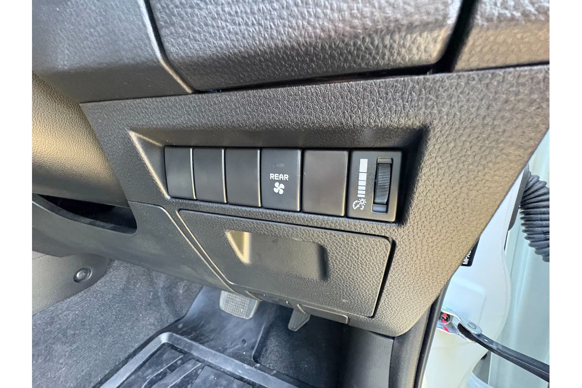 2024 Isuzu MU-X LS-M