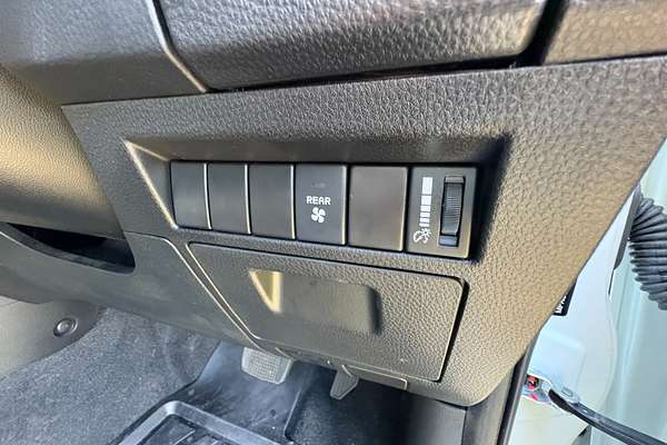 2024 Isuzu MU-X LS-M