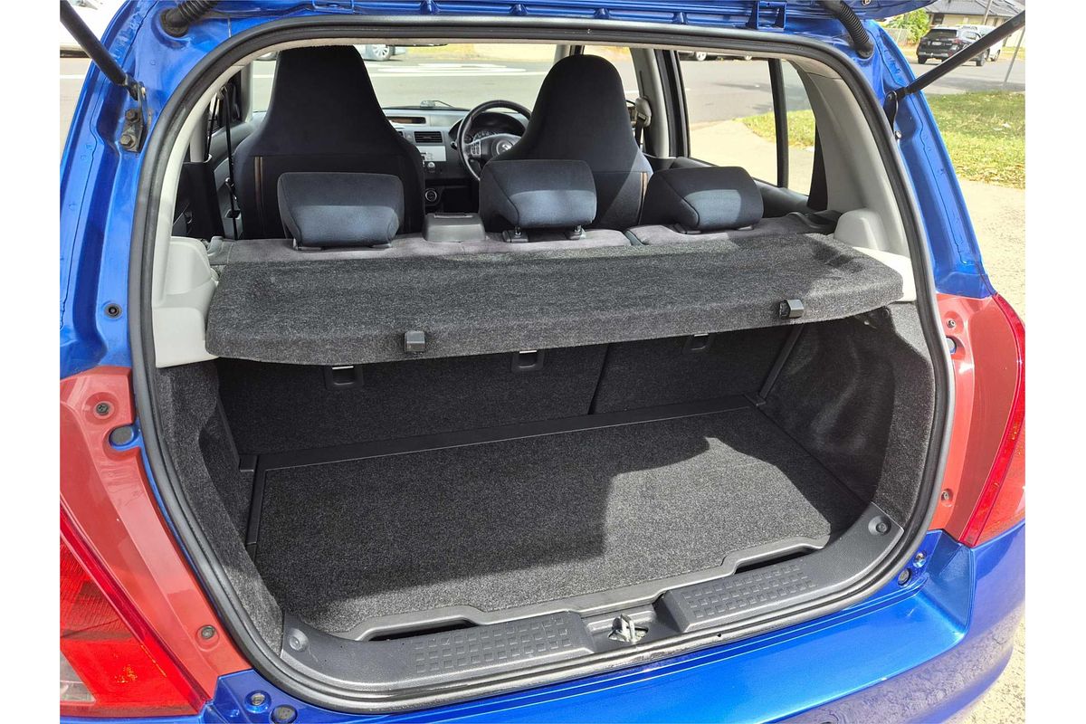 2010 Suzuki Swift RE4 RS415