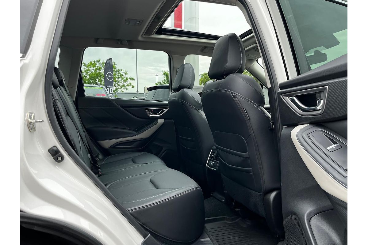 2022 Subaru Forester 2.5i-S S5