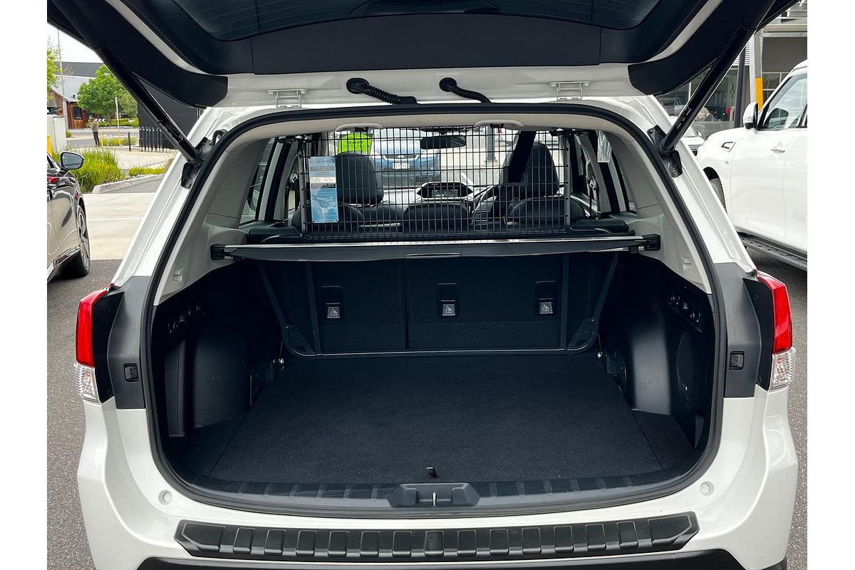 2022 Subaru Forester 2.5i-S S5