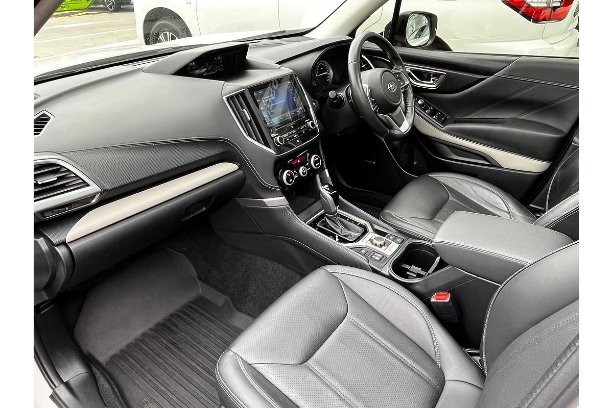 2022 Subaru Forester 2.5i-S S5