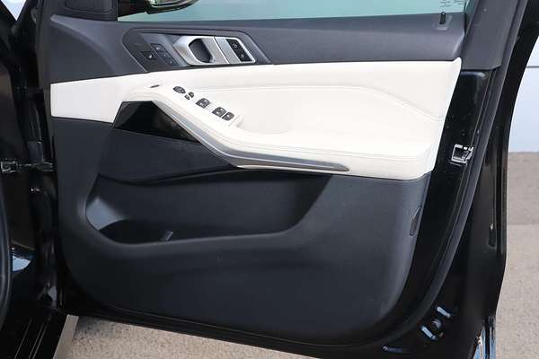 2019 BMW X5 xDrive30d M Sport G05