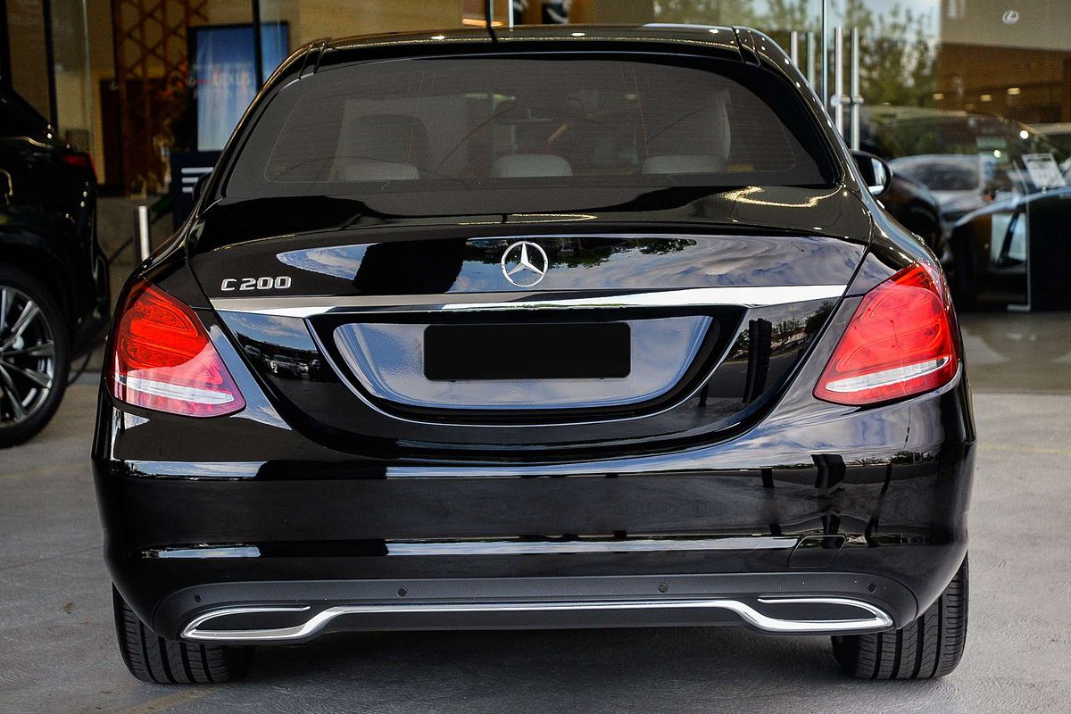 2017 Mercedes-Benz C-Class C200 W205