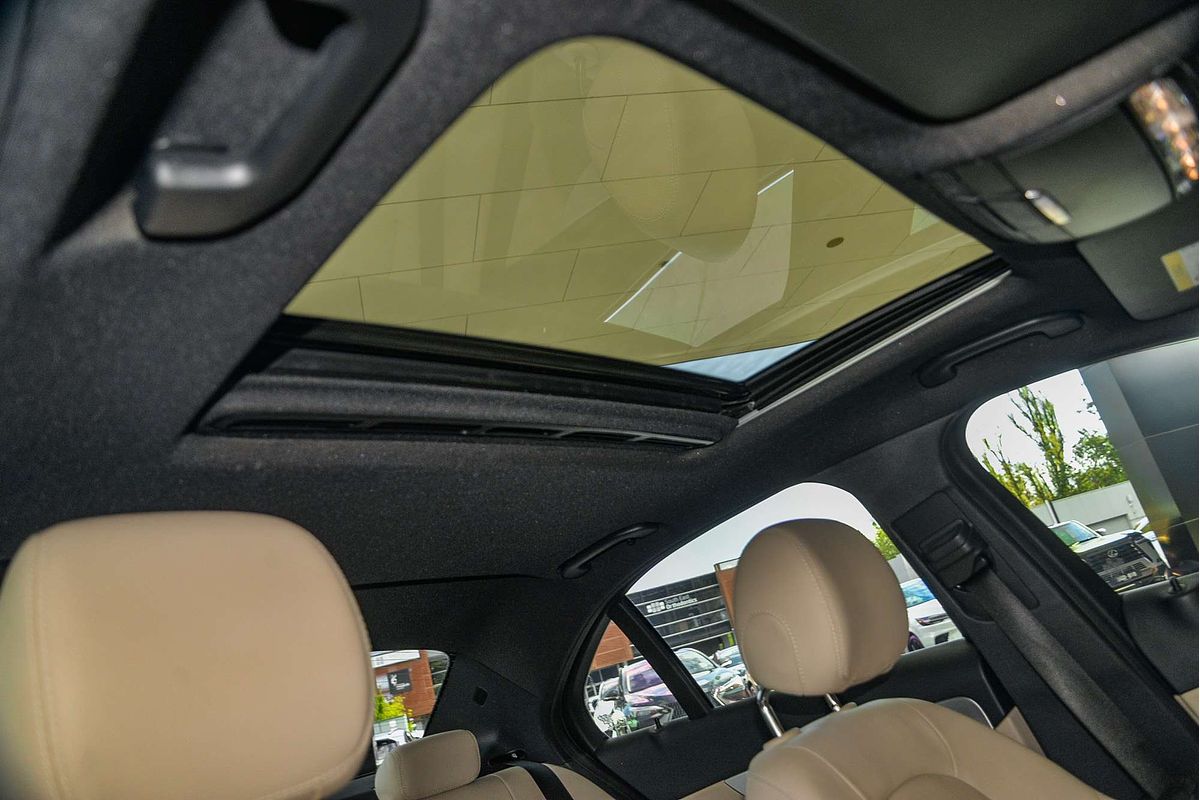 2017 Mercedes-Benz C-Class C200 W205