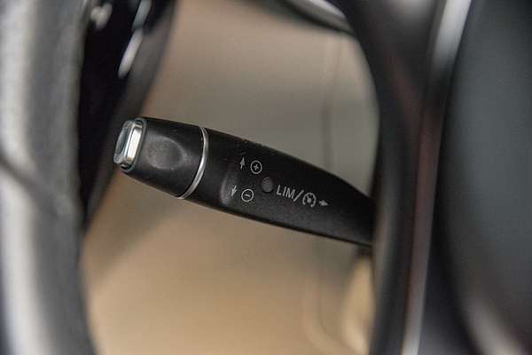 2017 Mercedes-Benz C-Class C200 W205