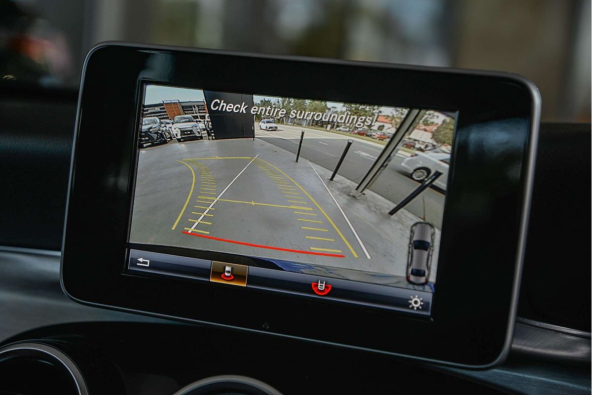 2017 Mercedes-Benz C-Class C200 W205