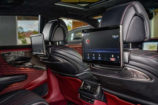 2018 Lexus LS LS500h Sports Luxury GVF50R