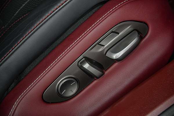 2018 Lexus LS LS500h Sports Luxury GVF50R