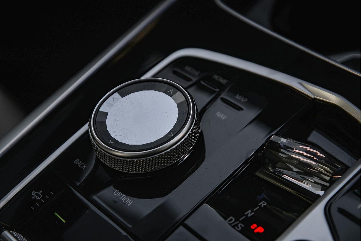 2023 BMW X7 xDrive40d Design Pure Excellence G07 LCI