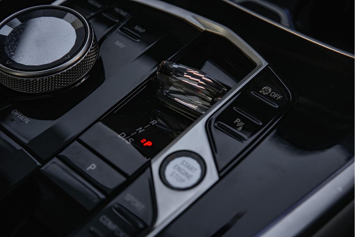 2023 BMW X7 xDrive40d Design Pure Excellence G07 LCI